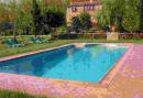 Venta mas�a de turismo rural en la selva